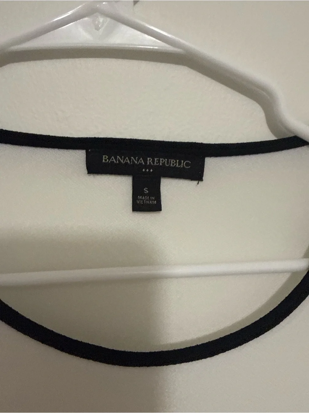 Banana Republic White Top with Black Piped Trim